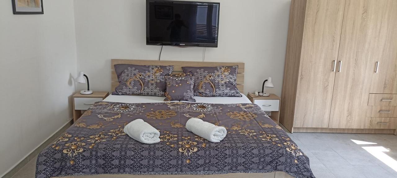Apartman Gutino Ческа-Тржебова Екстер'єр фото